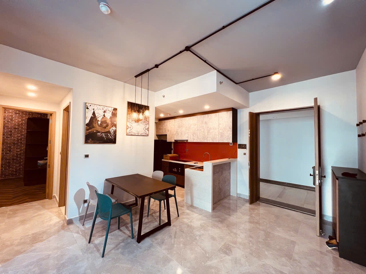 Căn hộ Midtown cho thuê giá rẻ
