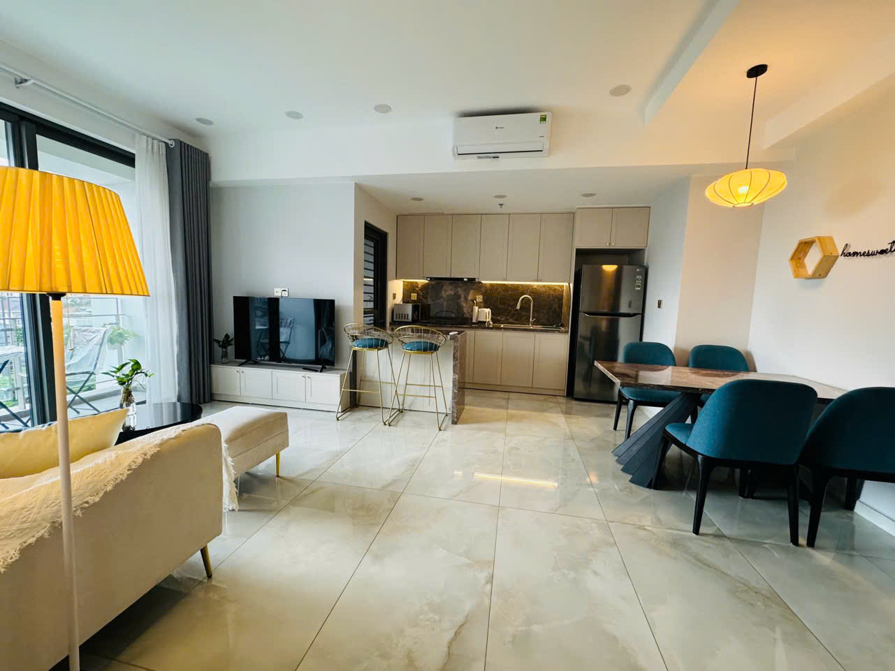 Căn hộ 2 phòng ngủ cho thuê